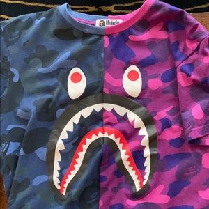 Bape T-Shirt        World Gone Mad